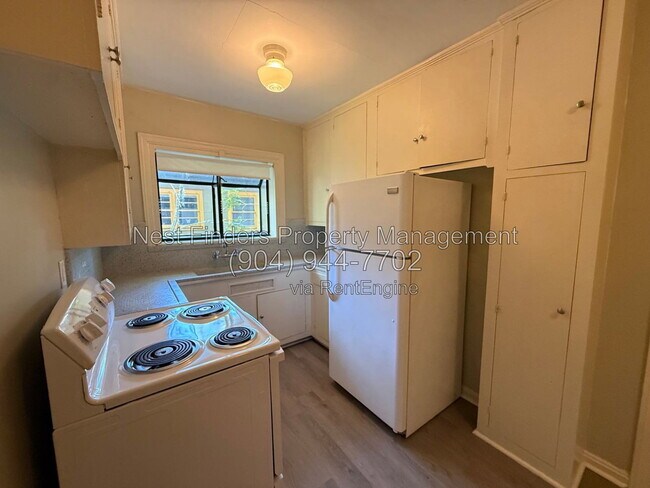 Foto del edificio - 3553 Oak St