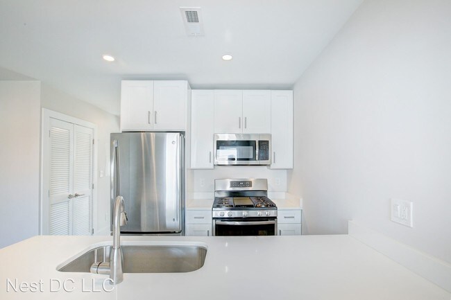 Foto del edificio - 924 19th St NE