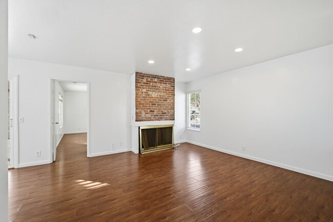 Building Photo - 41 Orchard