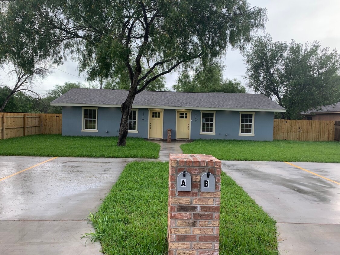 1524 Ramos Dr Unit A, Weslaco, TX 78596 Rentals in Weslaco at 1524