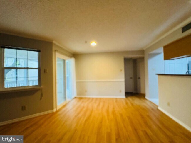 Foto del edificio - 1524 Lincoln Way