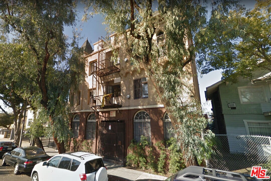 Foto principal - 1117 S Westlake Ave