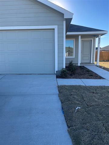 Building Photo - 427 Bower Dr