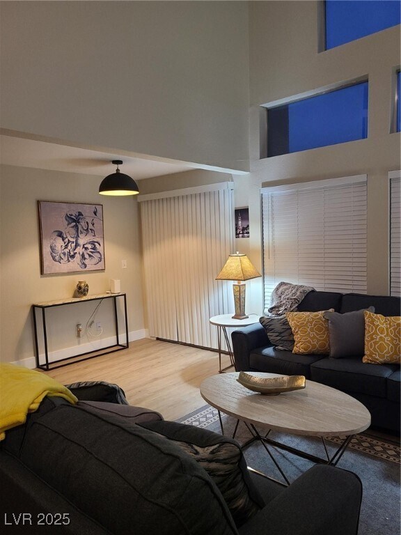 Foto del edificio - 884 Carnival Ave