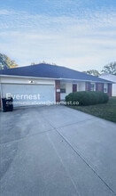 Building Photo - 10827 Beacon Ave