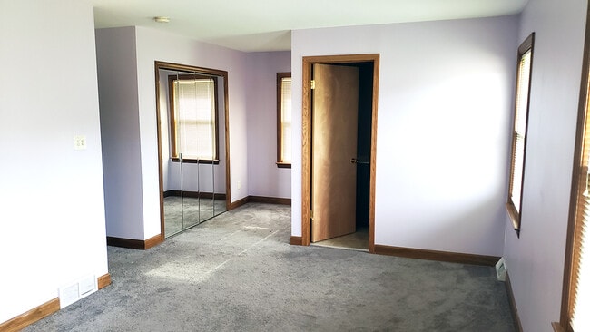 Building Photo - 3123 Garfield Ave