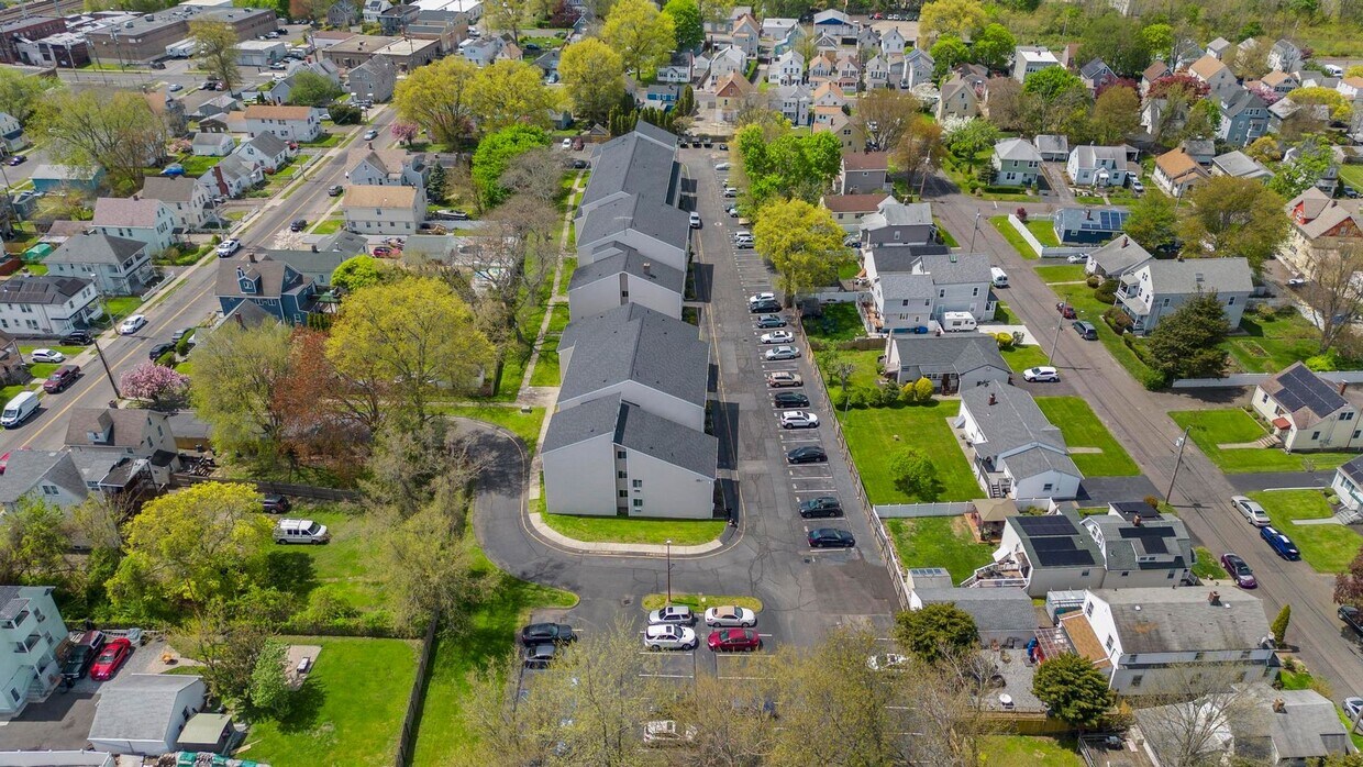 Foto principal - Cedar Heights