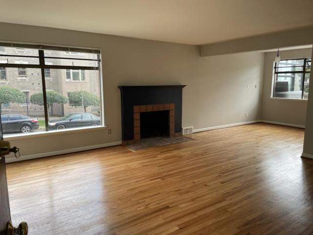 Building Photo - 0 bedroom in Seattle WA 98122