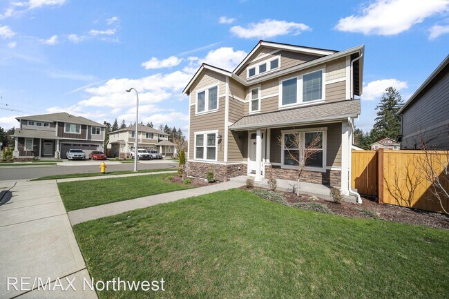 Foto del edificio - 3 br, 2.5 bath House - 3330 64th Ln SW