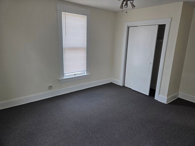 Foto del edificio - 3 Bedroom, 2 Bathroom House
