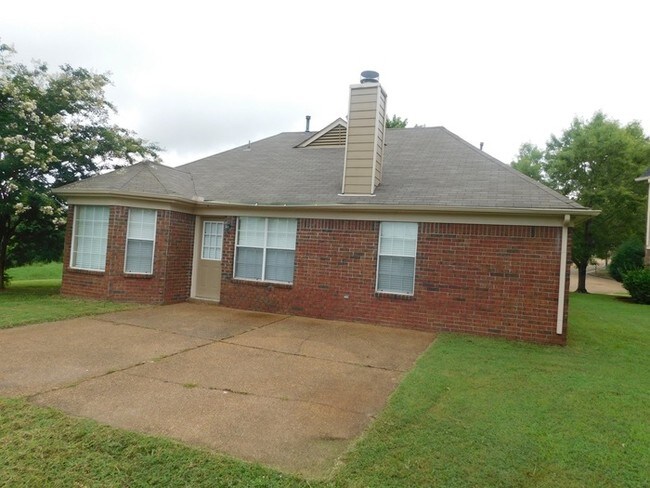 Building Photo - 8901 Fulton Cv