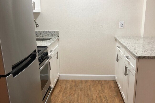 Building Photo - 177 Ocean Ln Dr