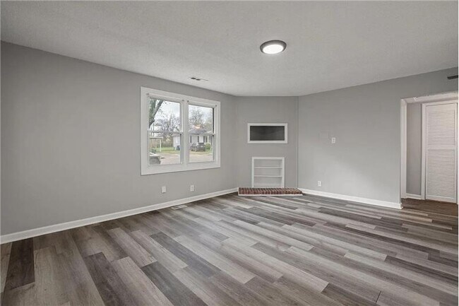 Foto del edificio - 806 Crestline Rd NW
