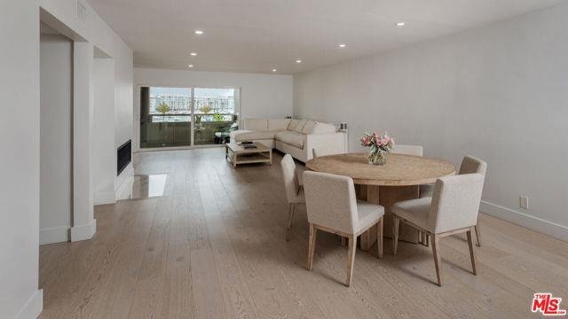 Building Photo - 4350 Via Dolce Apt #210, Marina del Rey, C...