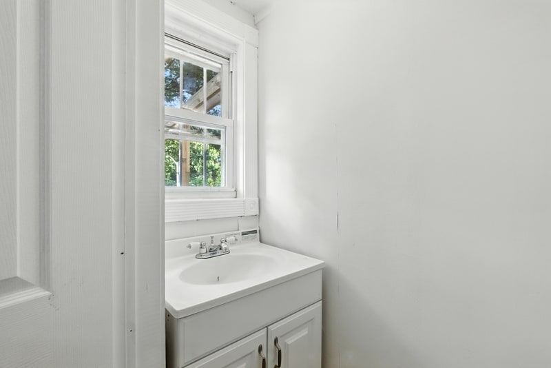 Photo - 877 West Lombard Street