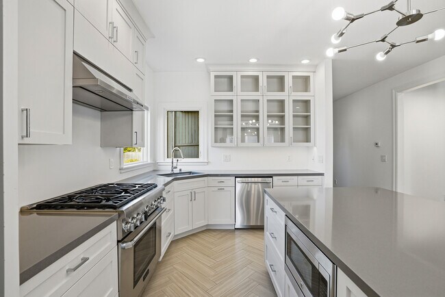 Foto del edificio - 2930 Washington St