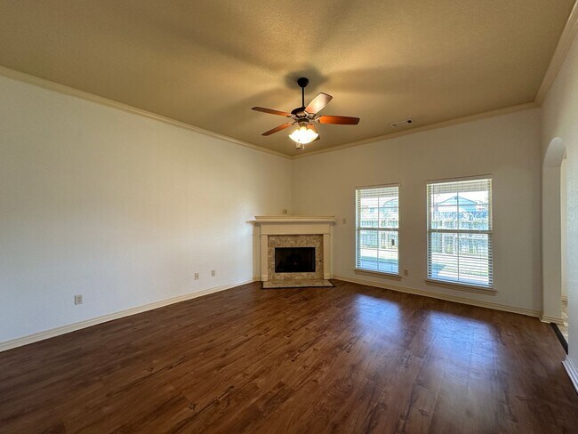 Foto del edificio - Beautiful 4 Bed / 2 Bath Home in Fort Smith