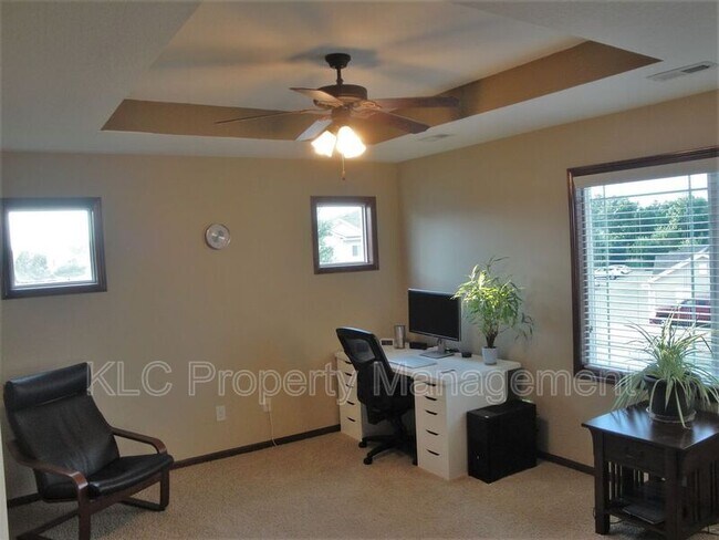 Foto del edificio - 8601 Westown Pkwy
