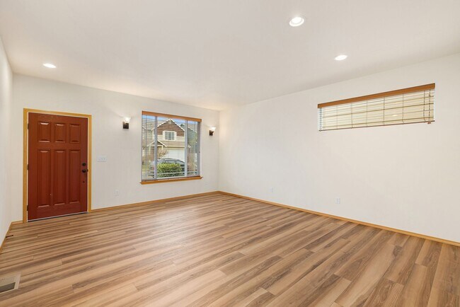 Foto del edificio - Well Maintained Bothell 4 Bedroom 2.5 Bath Home - Fantastic School District