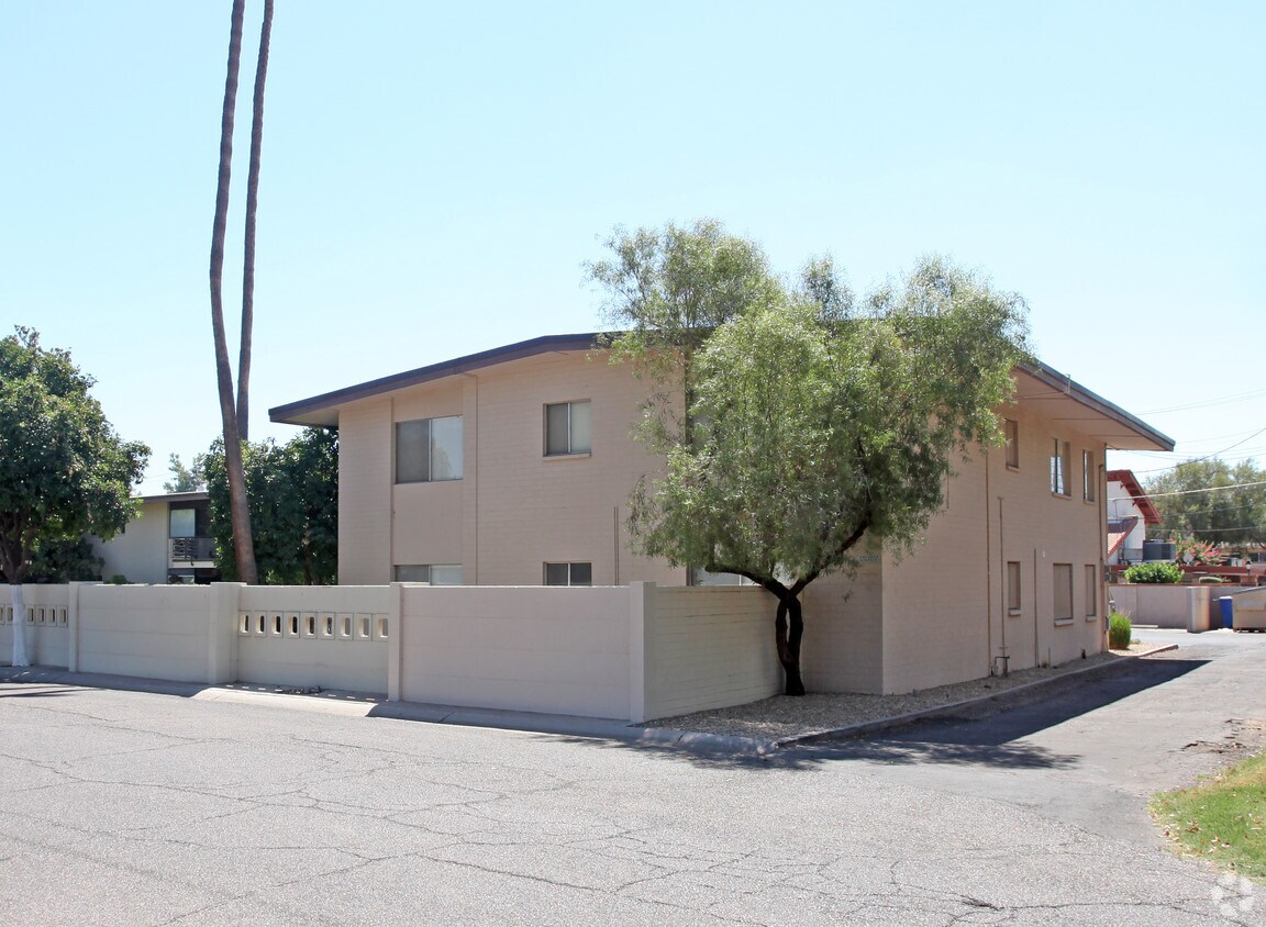 Building Photo - Allan Scott Apartments