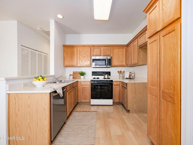 Foto del edificio - 1256 E Main St