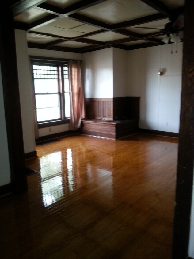 601 S Dewey St, Eau Claire, WI 54701 House Rental in Eau Claire, WI