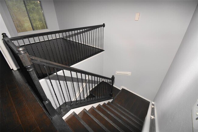 Building Photo - 3505 Canfield St