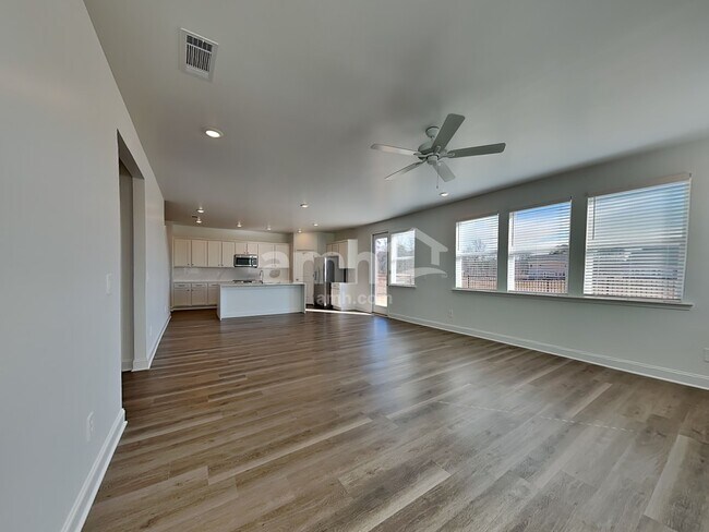 Foto del edificio - 212 Chase Ln