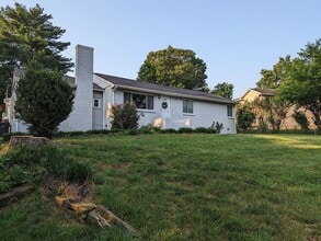 Building Photo - 4208 Lonas Dr