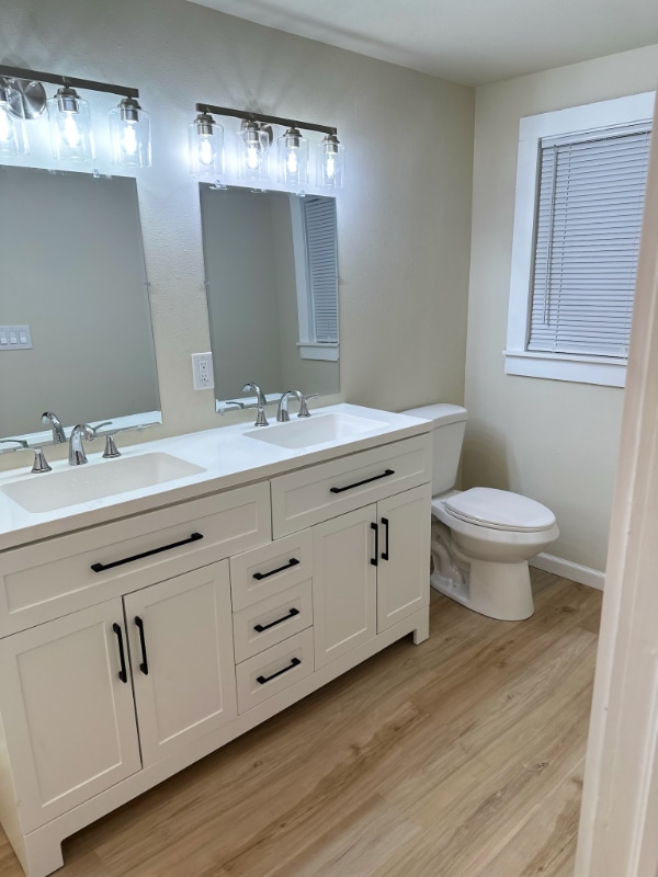 Building Photo - 4306 Earl Blvd