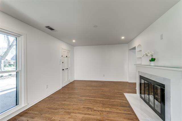 Building Photo - 5119 Maple Springs Blvd