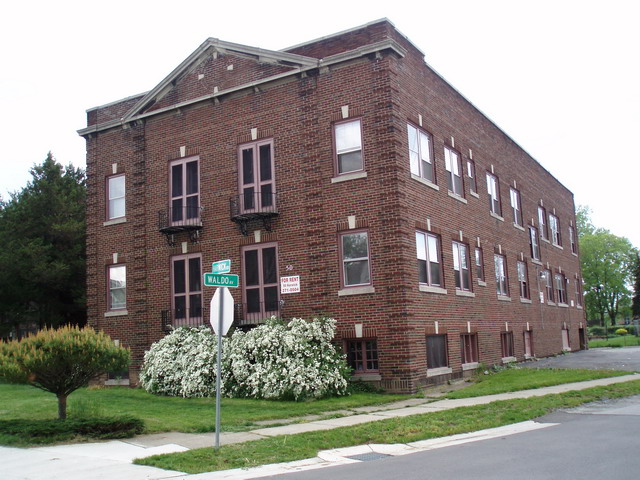 Foto del edificio - Laurelton Apartments