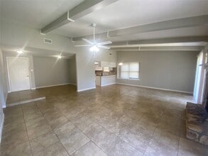 Building Photo - 1330 Somercotes Ln