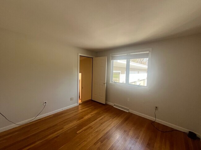 Foto del edificio - 3A Robinson Dr