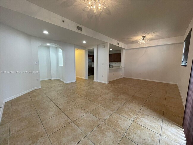 Building Photo - 8800 NW 107th Ct