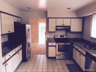 Building Photo - 6171 Spring Vale