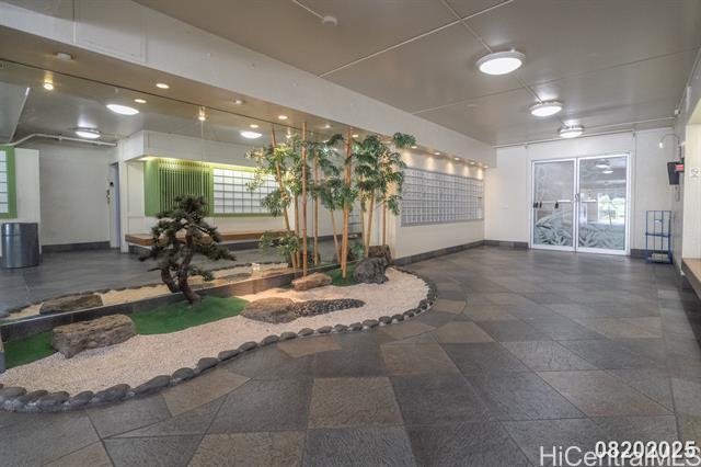 Foto del edificio - 2029 Nuuanu Ave