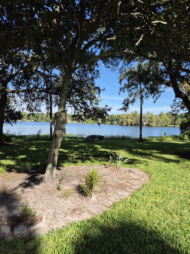 Foto del edificio - 5110 Puritan Cir