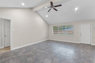 Building Photo - 8314 Poplar Ridge Ln