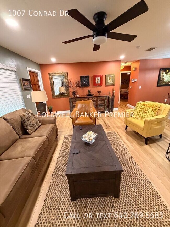 Building Photo - 1007 Conrad Dr