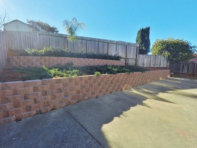 Building Photo - 5306 Bayview