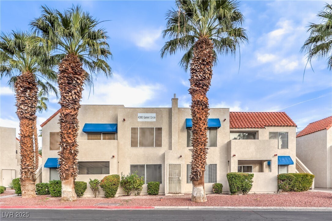 Primary Photo - 4380 Gannet Cir