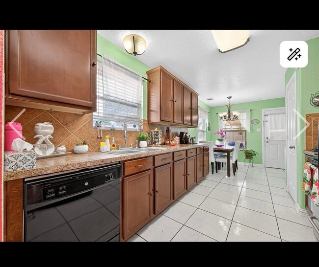 Building Photo - 9006 Wildbird Ln