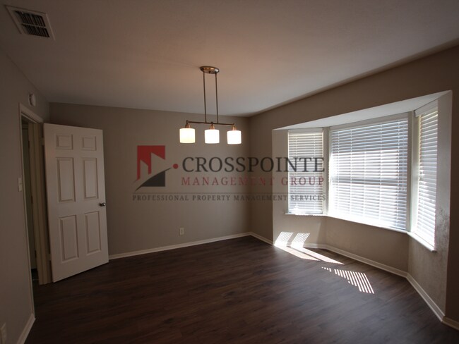 Foto del edificio - Charming 3 Bedroom in Whitehouse!