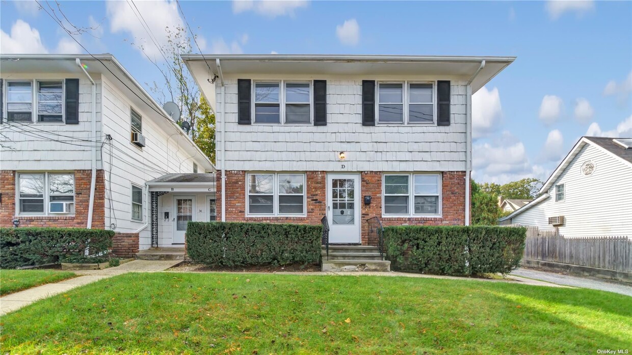 Primary Photo - 34 N Maryland Ave