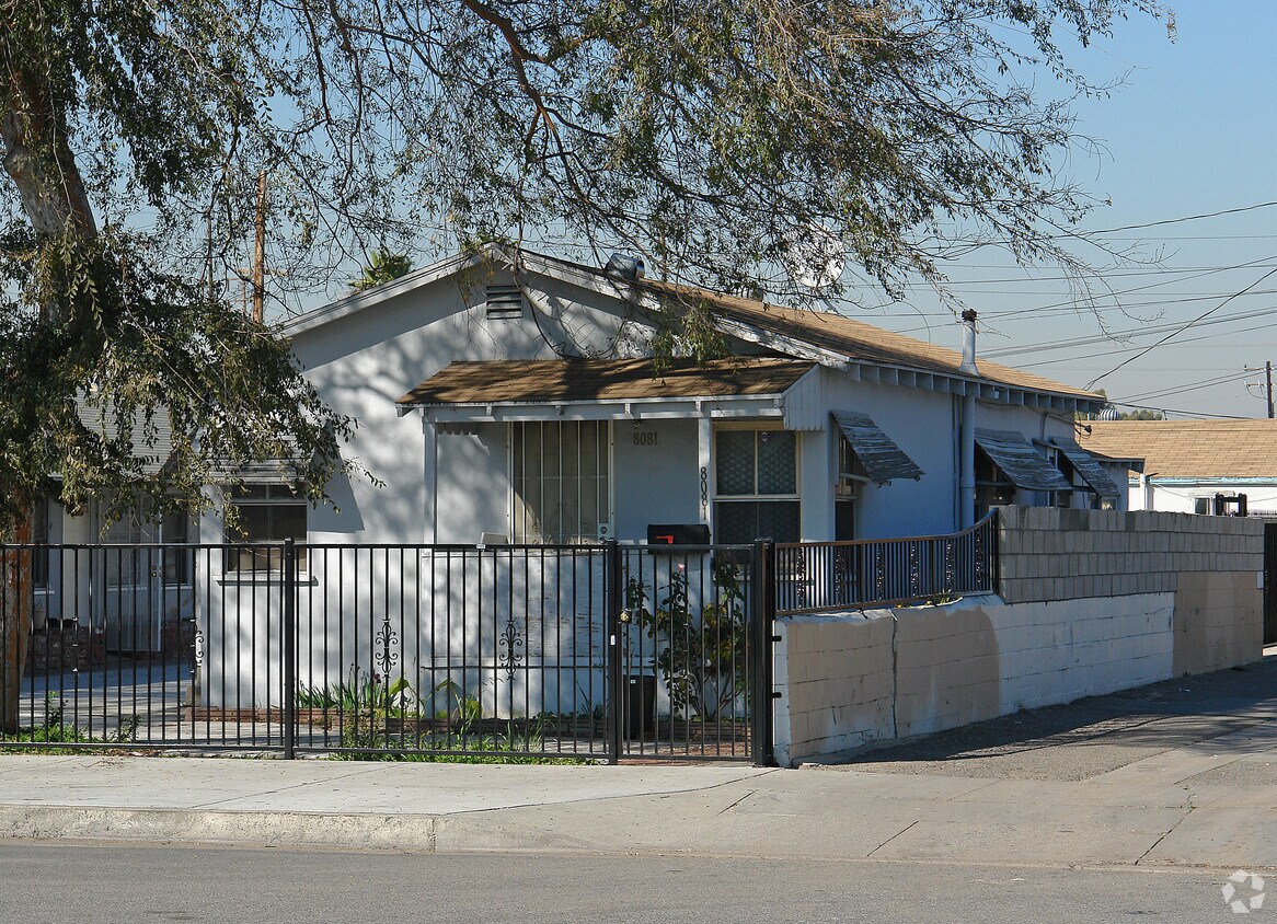 Building Photo - 8071-8081 Main St