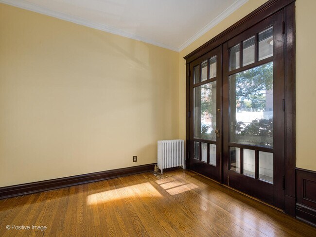 Building Photo - 453 W Fullerton Pkwy