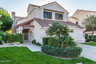 Building Photo - 7525 E Gainey Ranch Rd