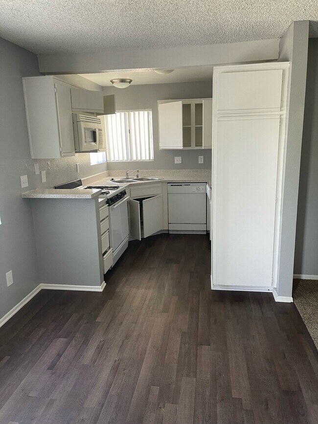 Cocina - Kendall Park Apartments