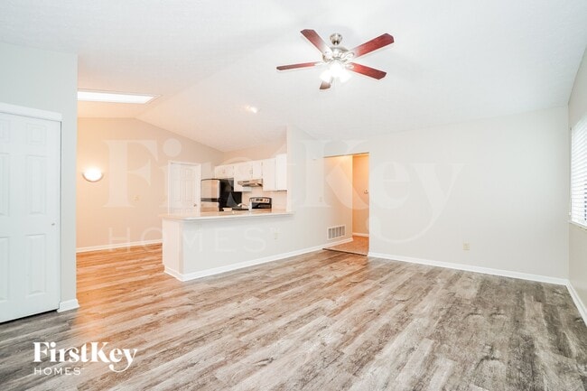 Foto del edificio - 2882 Torrey Pines Dr